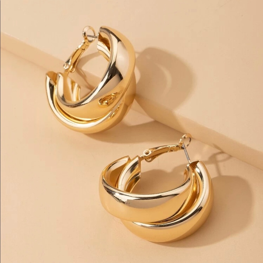 🆕3/$30 Gold Geometrical Hoop Earrings
